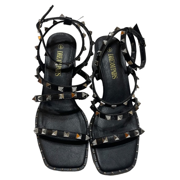 Black Triangle Stud Vegan Block Heels - Size 6 - Picture 1 of 3